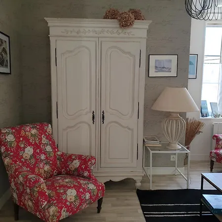 Les Gravelots Holiday home *