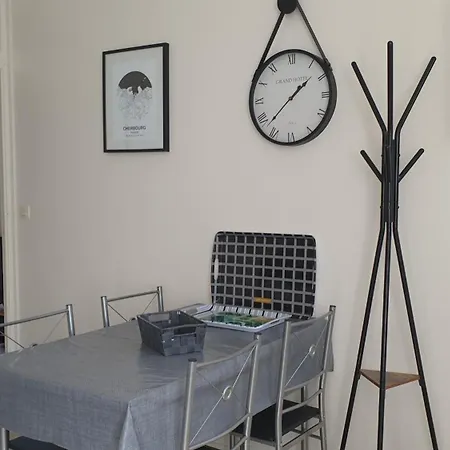 Les Gravelots Holiday home Saint-Vaast-la-Hougue